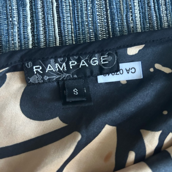 Rampage Size Small Black White and Orange Floral One Shoulder Top - Picture 7 of 7